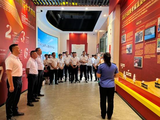 https://img.jianpian.info/3213630/article/20230727/9d7be95917054700b2a0d3ccb50757a3.jpg?imageView2/2/w/750/h/1400/q/80